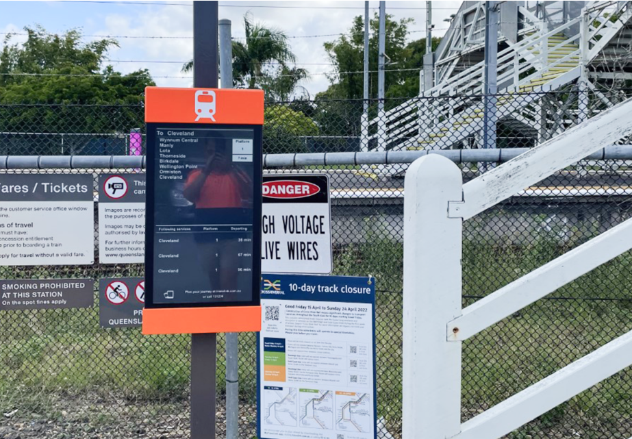 E-paper Passenger Information Displays